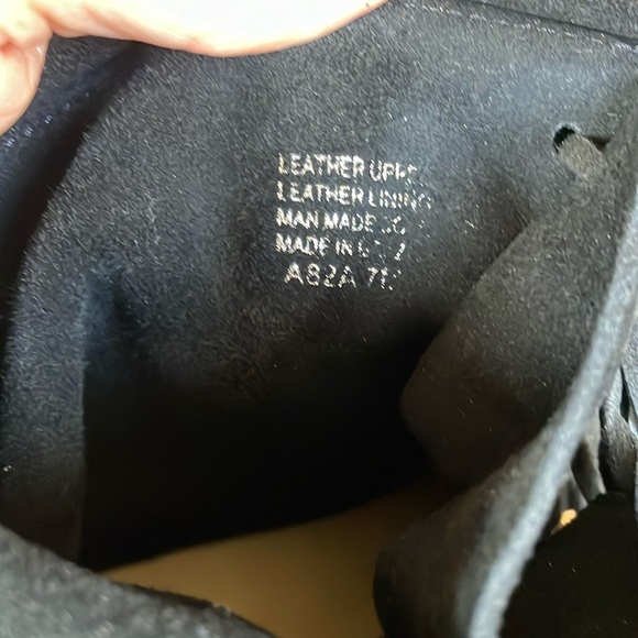 New Tory Burch suede Moccasins - Picture 8 of 12